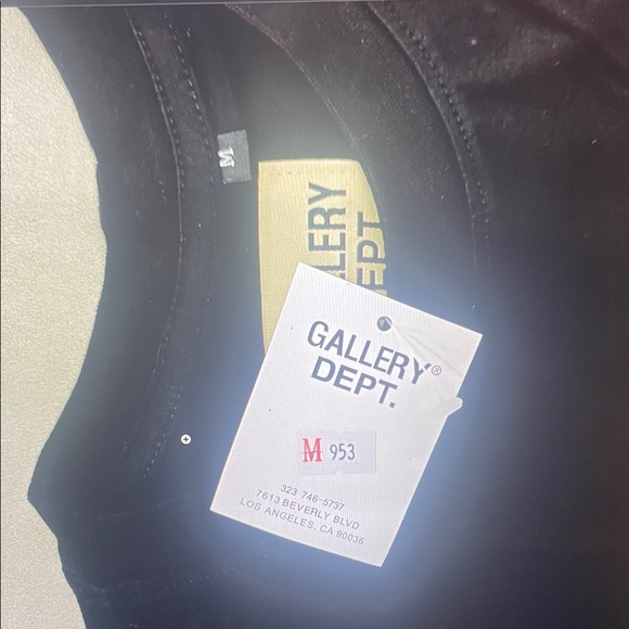 Gallery Dept Black Tee with Yellow Print - Picture 4 of 4